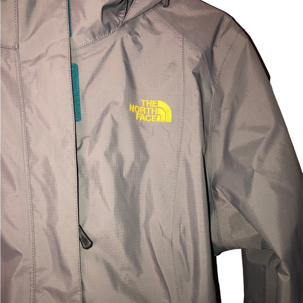 The North Face hood jacket - Picture 2 of 6